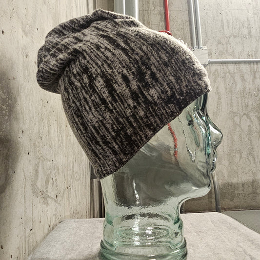 tv static slouch beanie
